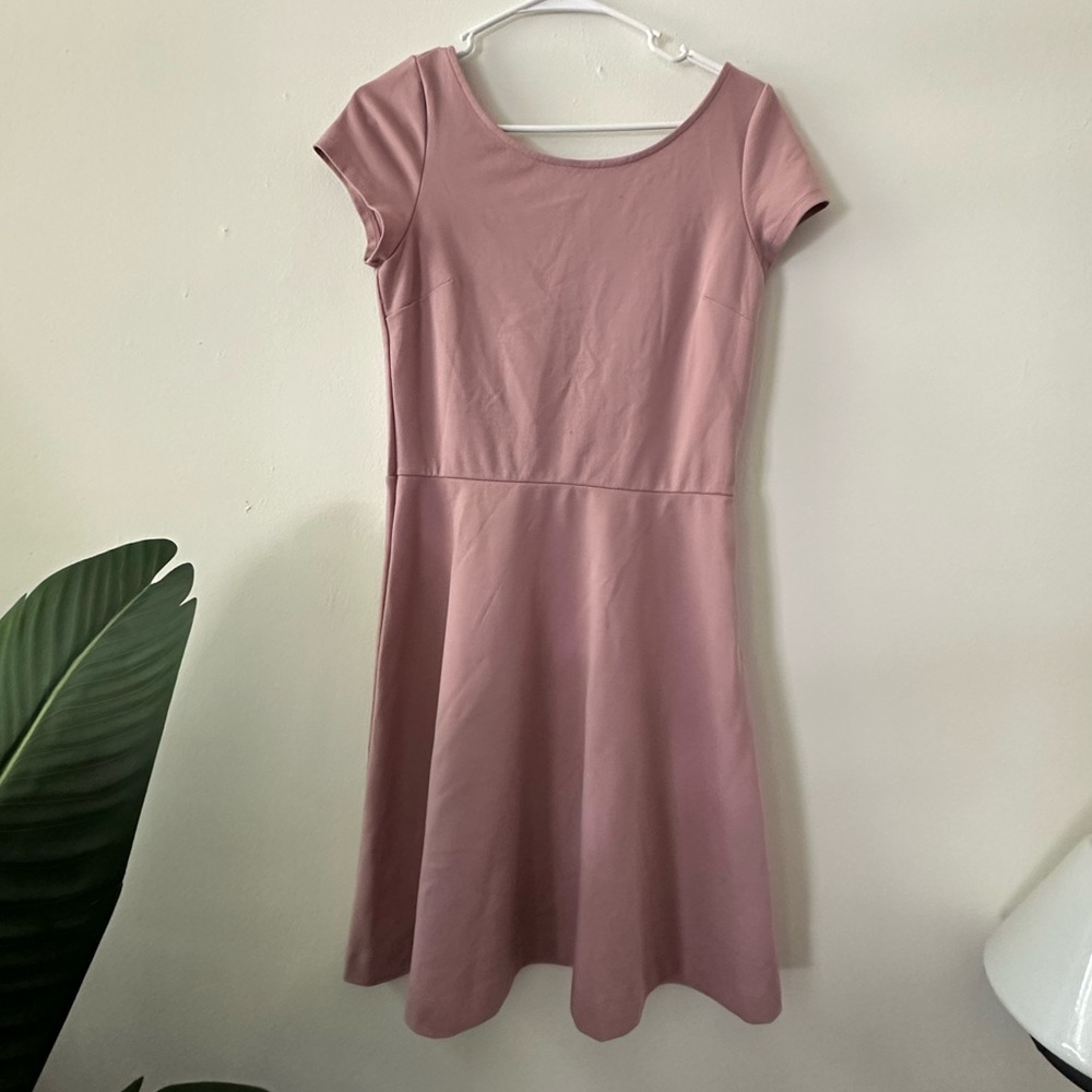 Light pink AE dress sz 6